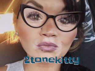 2tonekitty