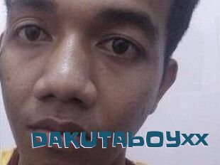 DAKUTAbOYxx