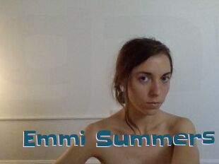 Emmi_Summers