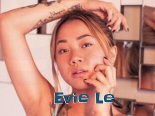 Evie_Le