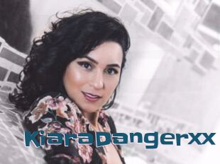 KiaraDangerxx