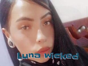 Luna_wicked