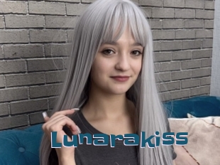 Lunarakiss