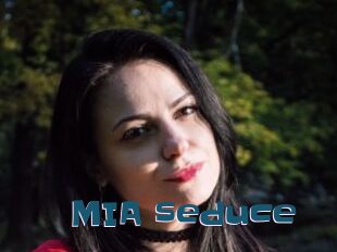 MIA_seduce