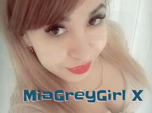 MiaGreyGirl_X