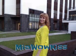 MiaWowKiss