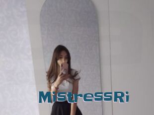MistressRi