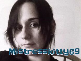 Mistresskitty69