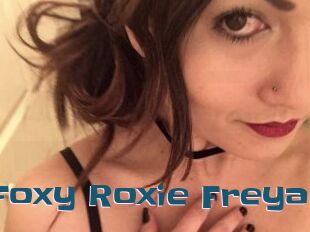 Ms_Foxy_Roxie_Freya