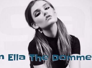 Queen_Ella_The_Domme Gang Bangs