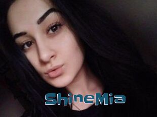 ShineMia