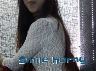 Smile_horny