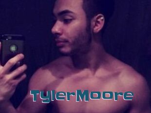 Tyler_Moore