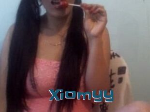 Xiomyy_